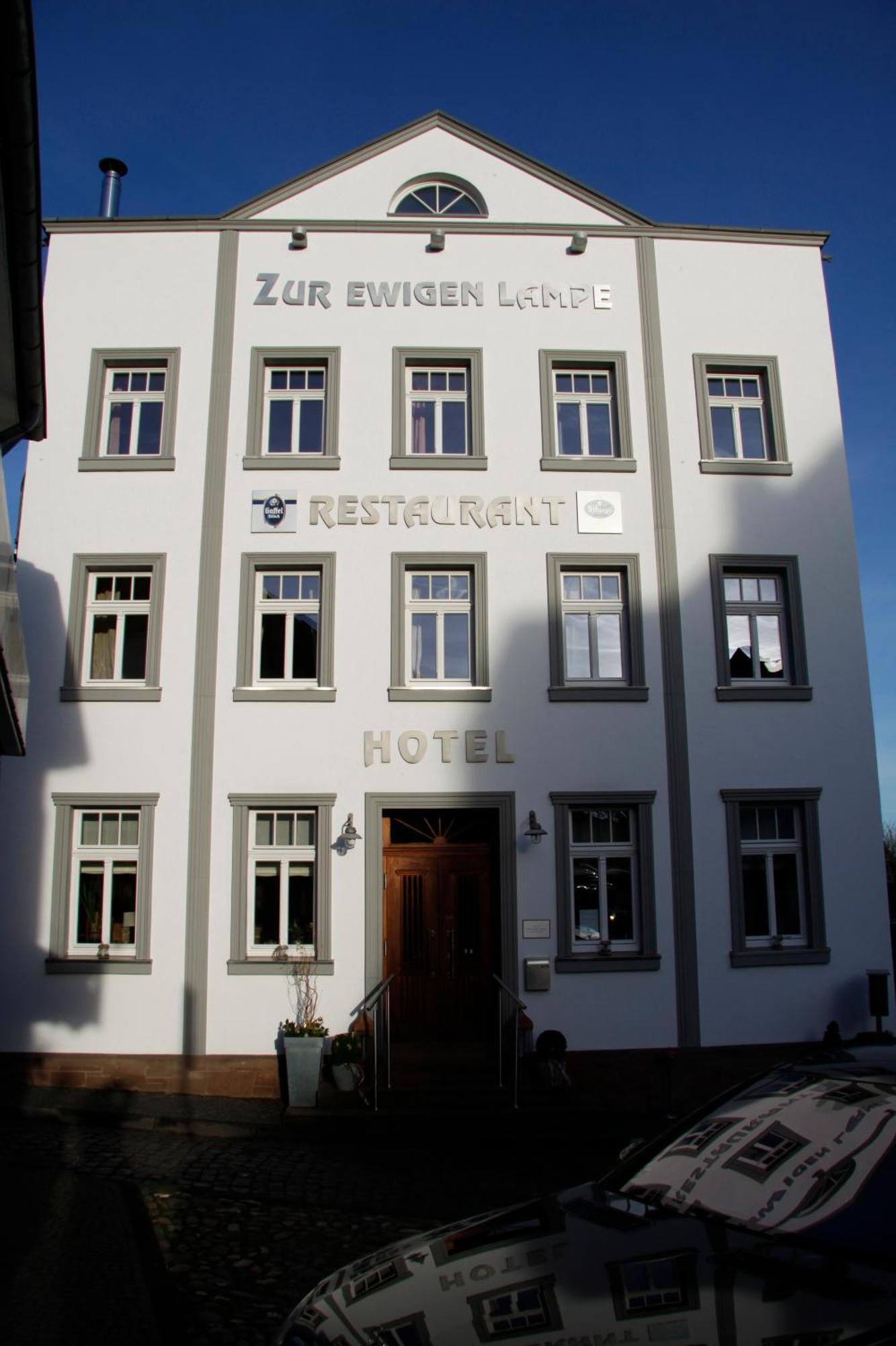 Zur Ewigen Lampe Romantisches Landhotel & Restaurant Nideggen Exteriör bild